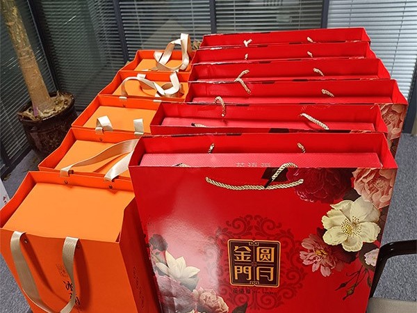 盛軍編織袋廠中秋節給客戶送祝福